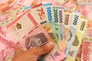 Provinsi DIY Dengan Besaran UMP dan UMK