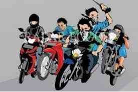 Polisi Kejar 3 Anggota Geng Motor