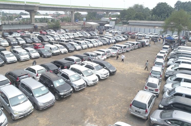 Daftar Mobil Bekas di Jakarta